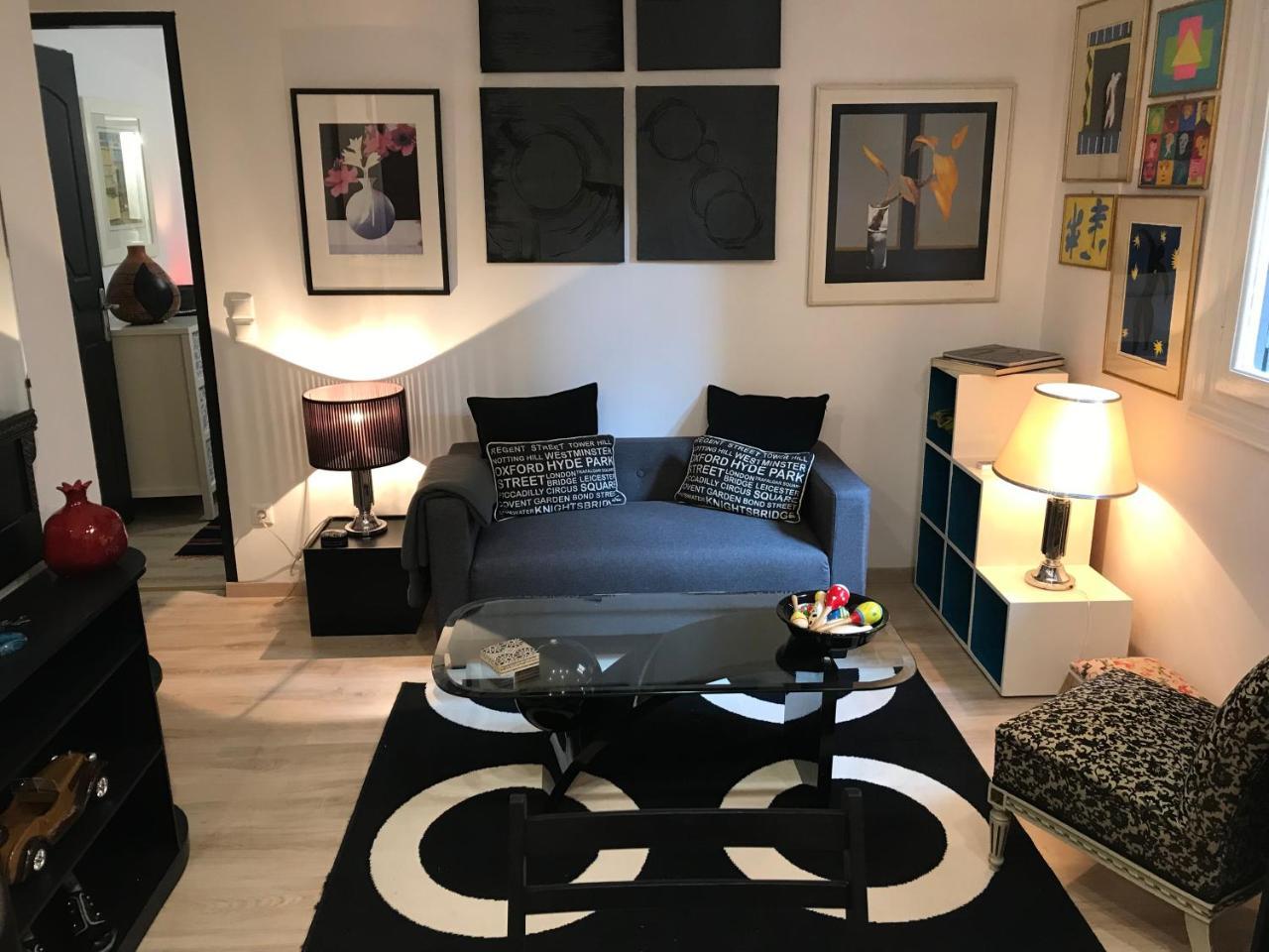 Artistic Designer Flat Apartment เอเธนส์ ภายนอก รูปภาพ
